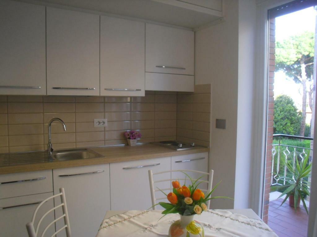 Lovely Little Apartment In Via Aurelia Roma Exterior foto