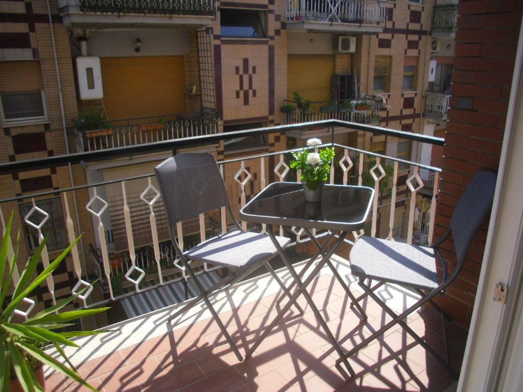 Lovely Little Apartment In Via Aurelia Roma Exterior foto